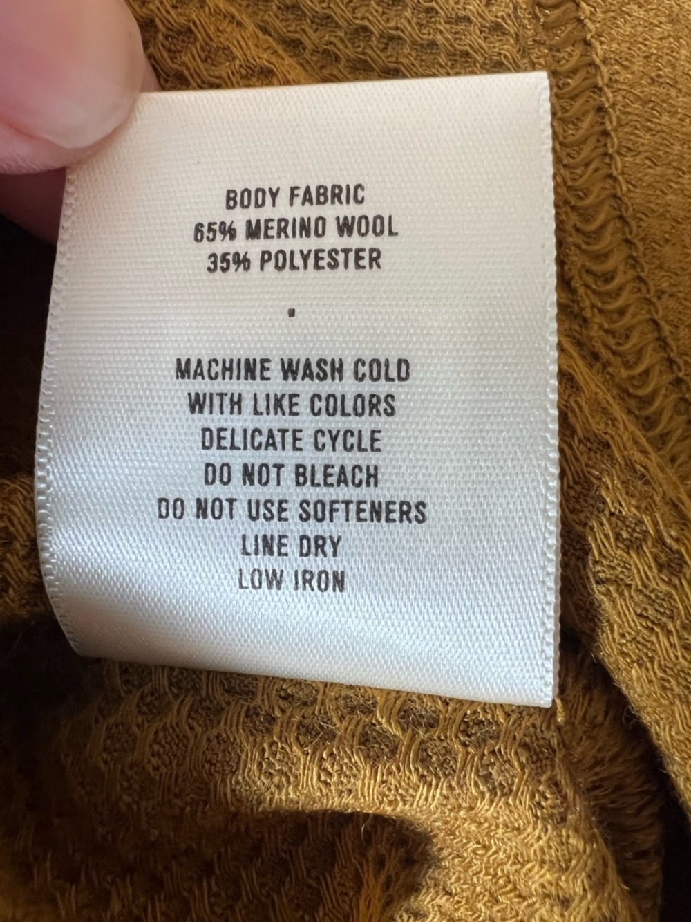 TRACKSMITH Fells Turtleneck - Picture 3 of 8